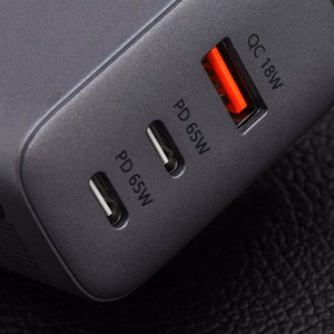 FORCELL F-ENERGY GaN VT-42B pelēks ceļojuma lādētājs 2 x Type C + USB A PD QC4.0 4A 65W ar PD