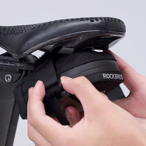 Rockbros mini sedla soma ar CO2 baloniņa turētāju - melns/zaļš