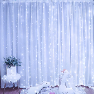 LED aizkars (300 LED spuldzītes) 3Mx3M auksti balts