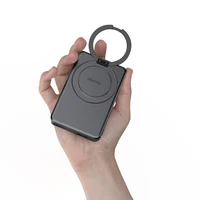 Dudao K28S 20W PD 5000mAh Portatīvais lādētājs ar Magnētisko funkciju un statīvu - pelēka