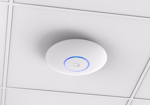 Ubiquiti UAP-AC-PRO bezvadu piekļuves punkts 1300 Mbit/s balts Power over Ethernet (PoE)