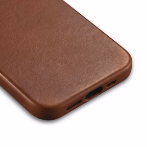 iCarer Oil Wax Premium ādas apvalks iPhone 14 Plus Magnētiskais ādas apvalks ar MagSafe Brūns (WMI14220703-RB)