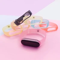 Silikona siksniņa Xiaomi Mi Band 5 / 6 aprocei - zelta