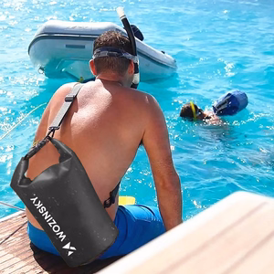 Wozinsky WWK-20 ūdensizturīga soma SUP kajakam 20 l - melna