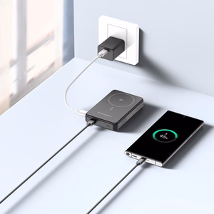 Внешний аккумулятор Wozinsky WLWP-10KA0Y3S 22.5W PD Qi2 10000 mAh, с подставкой, 1x USB-A, 1x USB-C - чёрный