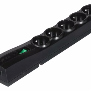 Ever Classic – pagarinātājs ar pārsprieguma aizsardzību un 5 kontaktligzdām, 3 m, melns