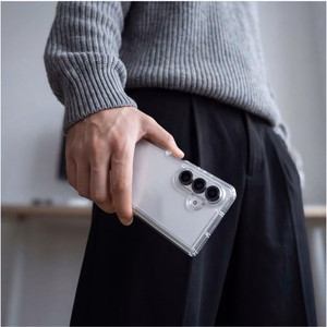 Tech-Protect FlexAir Hybrid maciņš modelim Samsung Galaxy Z Fold 8 Ultra – caurspīdīgs