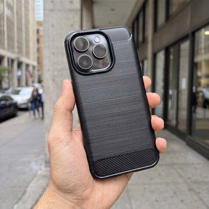 Maciņš iPhone 17 Carbon 2.0 melns