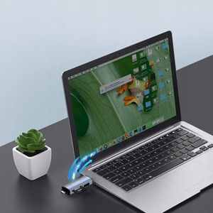 Tech-Protect UltraBoost SD/micro SD karšu lasītājs ar USB-C/USB-A savienotājiem - pelēks