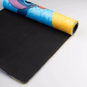 Disney Stitch XXL spēļu un galda paklājs, 80 × 35 cm