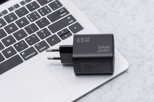 BLUE STAR ceļojumu lādētājs GaN 4A 65W 2 x Type C + USB A PD QC4.0 VT-43 melns