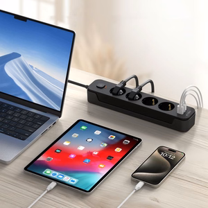 TECH-PROTECT PCL4X3 PAGARINĀTĀJS 2 USB & 1 TYPE-C & 4 LIGZDU 200CM MELNS