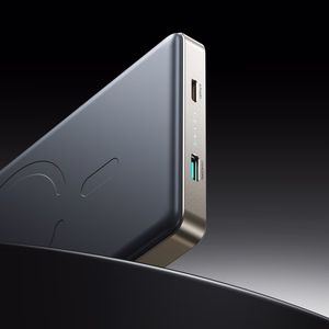 Joyroom JR-PBM08 Pro 22,5 W 10000 mAh ārējais akumulators ar bezvadu uzlādi un 2 x USB-C – titāna krāsā