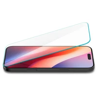 Spigen Glas.tR Slim rūdītais stikls iPhone 15/16