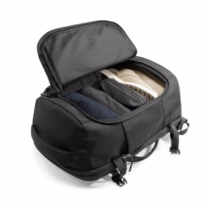 Tech-Protect Defender S40 40L portatīvā datora mugursoma - melna