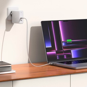 Spigen ArcStation Pro GaN-1402 2-портовое 140W сетевое зарядное устройство белый