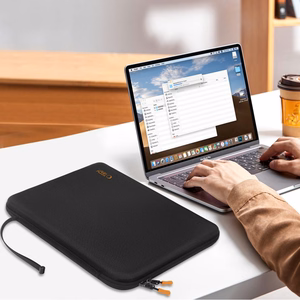 Tech-Protect Hardpouch soma 15-16 collu portatīvajam datoram melns un oranžs