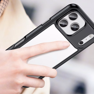 Outer Space viedtālruņa apvalks iPhone 17 Pro - melns caurspīdīgs