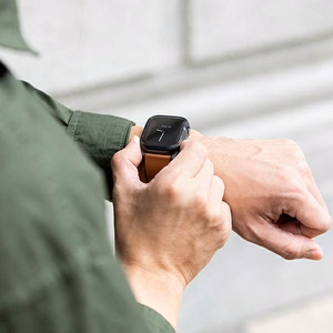 Uniq Garde apvalks Apple Watch 7/8/SE2 45mm - caurspīdīgs