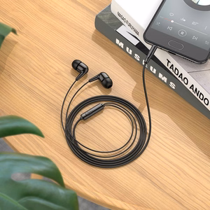 Vadu austiņas USB C Hoco M97 melnas