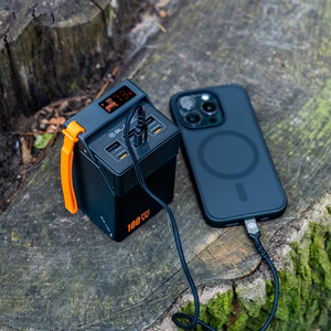 Blavec BJ-50 Tytan ārējais akumulators, 50 000 mAh, 100 W, 3× USB-C + 3× USB-A (PBBJ50C), melns