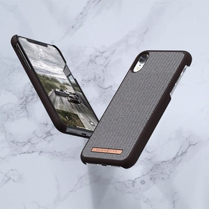 Nordic Elements Saeson Idun Pattern 1 vāciņš ierīcei iPhone XR, tumši brūns