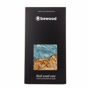 Koka un sveķu viedtālruņa apvalks iPhone 15 Plus Bewood Unique Uranus - zila un balta