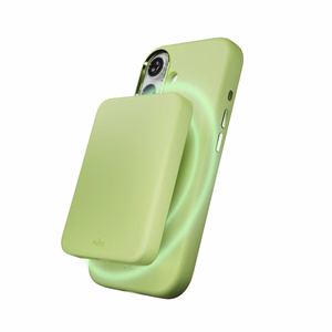 Чехол Puro Icon Mag Pro Liquid Silicone для iPhone 17, совместимый с MagSafe, с защитой камеры и алюминиевыми кнопками - зелёный