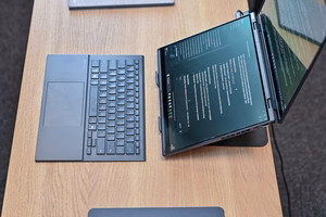 Regulējams, rotējošs, ergonomisks portatīvā datora statīvs 10–17″ LAPTOP STAND ROTO MT2662