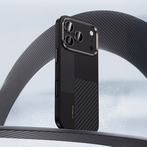Чехол Benks Montage Magnetic Armor Pro Kevlar Metal Frame 600D+1500D (MA69) для iPhone 17 Pro чёрный (Camera Control Button)