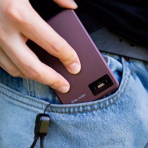 Blavec BJ-03 10000 mAh plāns magnētisks ārējais akumulators ar MagSafe, 13,5 mm, USB-C, 22,5 W, 3 vienā (PBBJ03-MC10P) (krāsa: violeta)