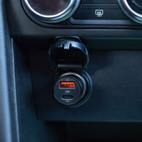 Maxlife MXCC-04 PD QC auto lādētājs 1x USB-C 1x USB 20W melns + USB-C - USB-C kabelis 60W