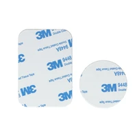 Zīmīte magnētiskajam auto turētājam melna un sudrabaina