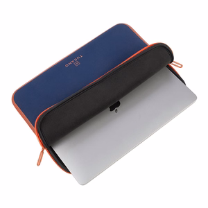 Zils Tucano Elements 2 4 mm neoprēna apvalks MacBook Air 13 collu (2018–2024), MacBook Pro 13 collu (2016–2022) un 12 collu klēpjdatoriem