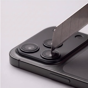 Melns Tech-Protect CamFull Fit+ alumīnija un rūdīta stikla kameras moduļa aizsargs Apple iPhone 18 Pro Max tālrunim