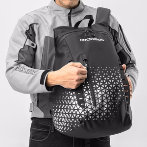 Rockbros H36 mugursoma ar ķiveres turētāju 14.5L - melna