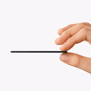 „Chipolo CARD & LOOP“ uzlādējams Bluetooth izsekošanas ierīce iOS un Android ierīcēm, ogļu krāsas komplekts