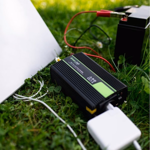 Green Cell INV03DE automašīnas/telpu strāvas pārveidotājs, 500 W, melns