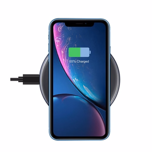 Crong PowerSpot Qi 15 W USB-C bezvadu lādētājs ar rūdīta stikla pārklājumu, ēnu melns