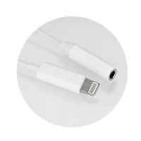 Adapteris AUX Lightning (vīriešu) uz Jack 3,5 mm (sieviešu) balts