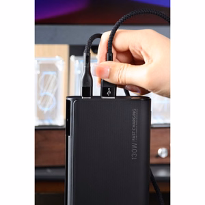 Внешний аккумулятор Veger TCE130 (W2503) PD 130W 25000 mAh со встроенными кабелями Type C / Lightning чёрный