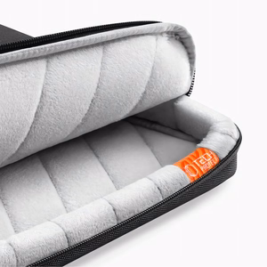 Tech-Protect Defender soma 17" portatīvajam datoram - melna