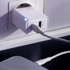 Maxlife MXTC-09-30AC GaN PD QC lādētājs 1x USB-C 1x USB 30W balts