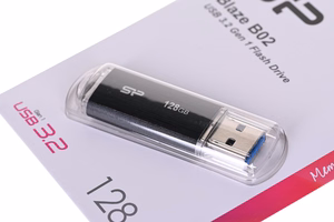 SILICON POWER Blaze B02 USB zibatmiņa 128 GB USB Type-A 3.2 Gen 1 (SP128GBUF3B02V1K) melna