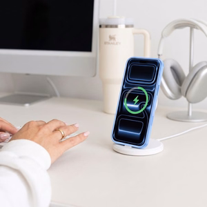 Tech-Protect MagPeak MagSafe CC maciņš, paredzēts iPhone 18 Pro Max / 17 Pro Max, matēti gaiši zils