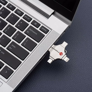 FORCELL F-DATA USB zibatmiņa Metal Quad 64GB USB3.2 Gen 1 (USB A / Type C / Lightning / Micro USB) sudraba