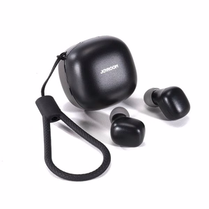 Bluetooth brīvroku ierīce Joyroom MG-C05 melna (ūdensizturīga IP54)