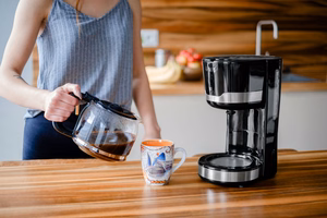 Pilienveida kafijas automāts AROMA 100, 1,5 l