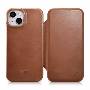 iCarer CE Oil Wax Premium ādas folio viedtālruņa apvalks iPhone 14 Plus Magnētiskais atveramais apvalks ar MagSafe Brūns (AKI14220707-BN)