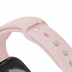 Crong Liquid siksniņa Apple Watch 38 / 40 / 41 / 42 mm, smilšu rozā